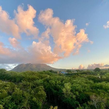 Villa •:•Wow•:• Big Pool & Cool Sunsets Charlestown Esterno foto