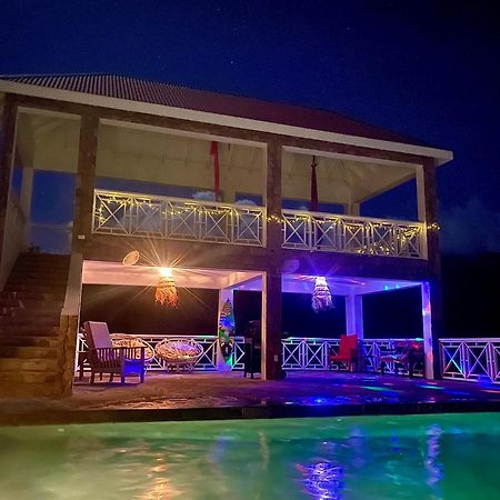 Villa •:•Wow•:• Big Pool & Cool Sunsets Charlestown Esterno foto