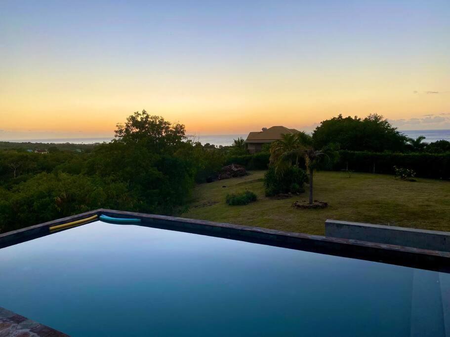 Villa •:•Wow•:• Big Pool & Cool Sunsets Charlestown Esterno foto