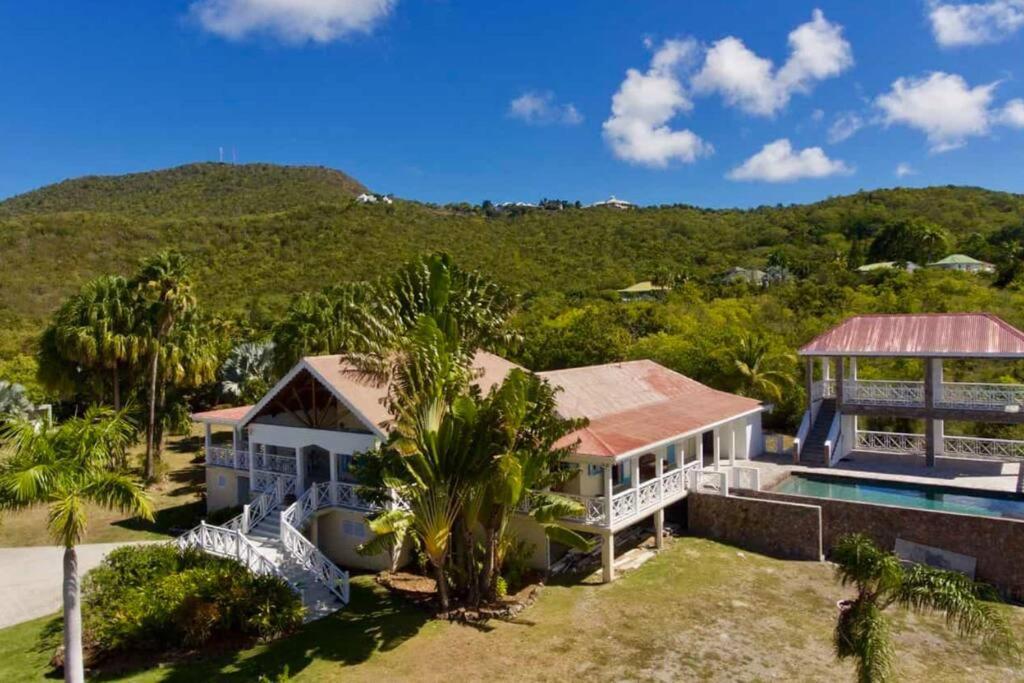 Villa •:•Wow•:• Big Pool & Cool Sunsets Charlestown Esterno foto