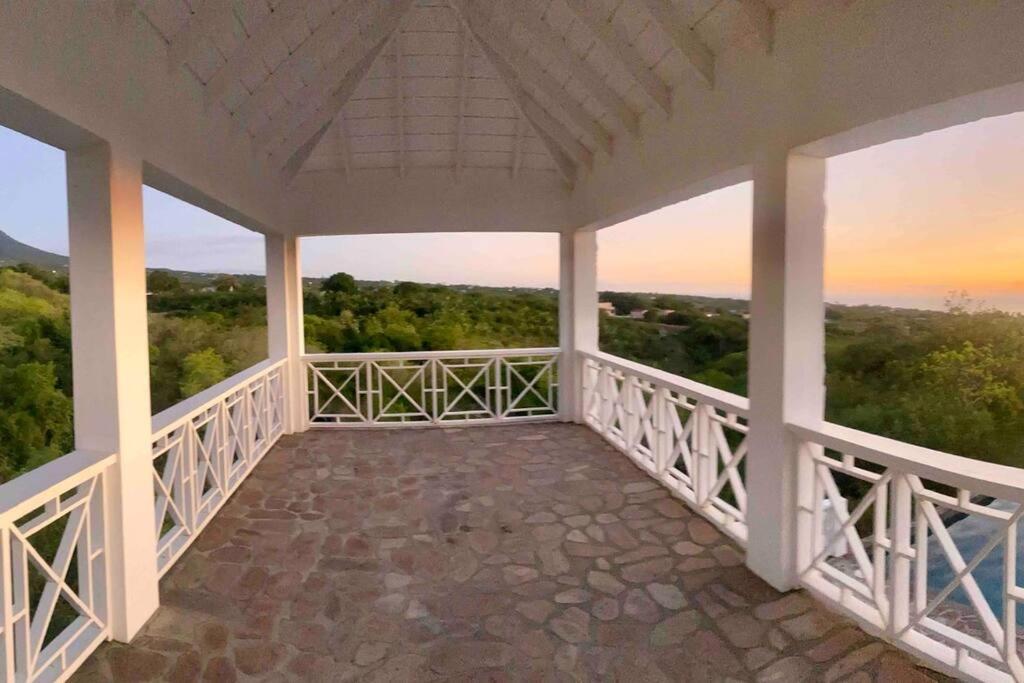 Villa •:•Wow•:• Big Pool & Cool Sunsets Charlestown Esterno foto